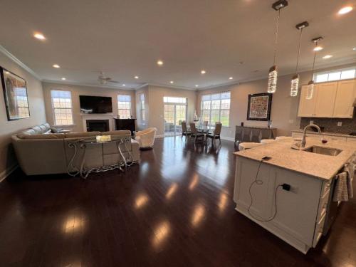 Living Room & Dining Room