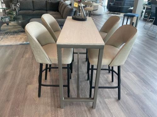 Counter Table With Counter Stools