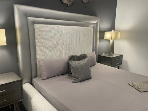 Upholsaterd King Bed