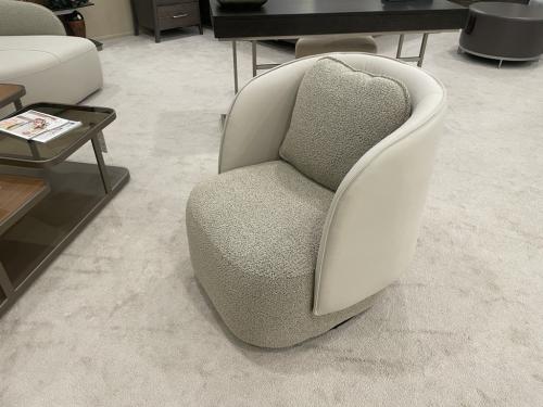 Swivel Chair In Combination Leather & Fabric