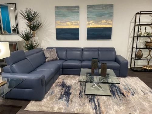 4 Pc. Leather Sectional With Motion