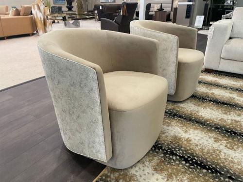 Swivel Chairs In Combination Fabrics