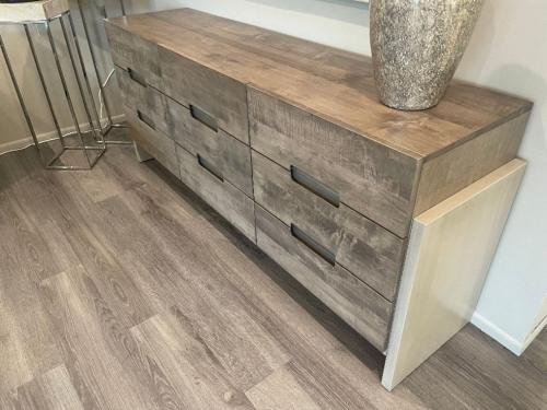 Custom Bedroom In Combination Wood & Lacquer