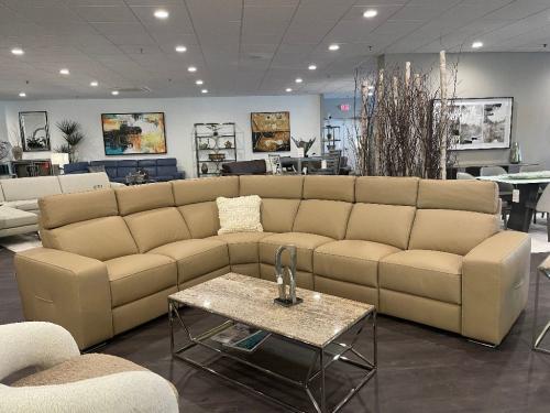 6 Pc. Leather Sectional With Motion