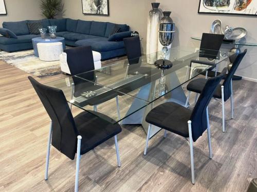 Glass Extension Dining Table & Motion Chairs