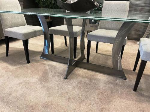 Dining Table With Crackle Glass Top